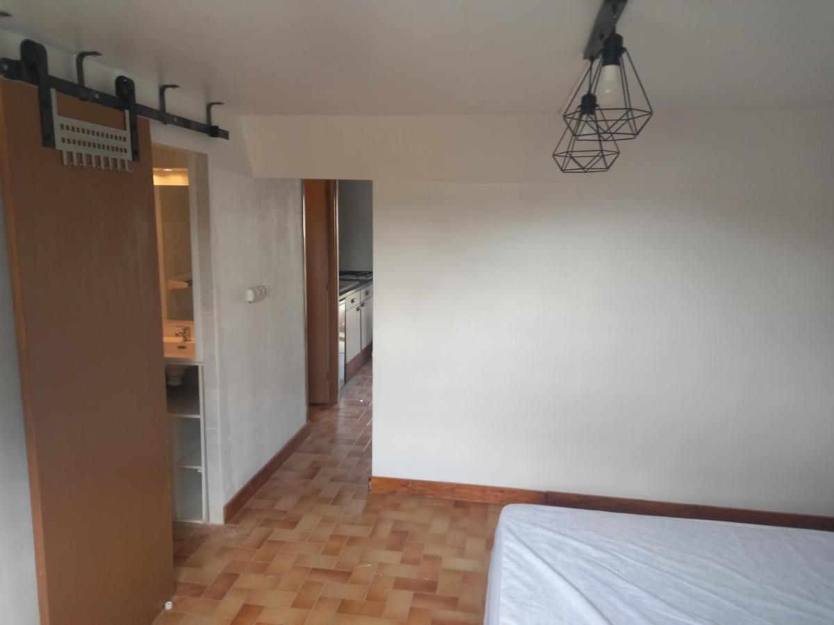 Appartamento Mon Petit Studio Montmorillon Esterno foto